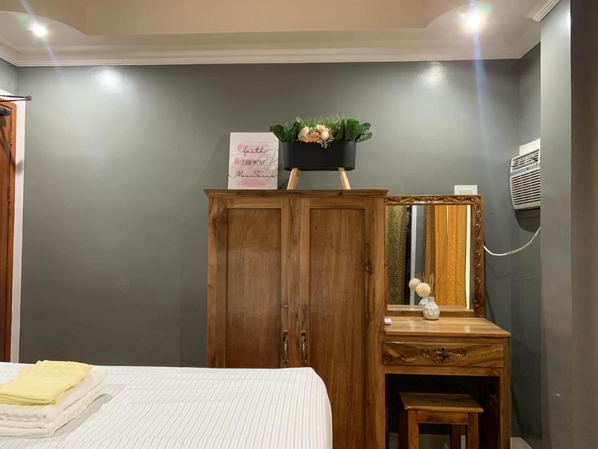 Lovely Bedroom In Lila, Bohol With Wifi, Ac And Ref Zewnętrze zdjęcie